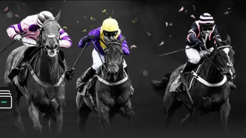 曼联评论：新星表现低迷尽显疲态，阿莫林换人巧施良策艰难取胜